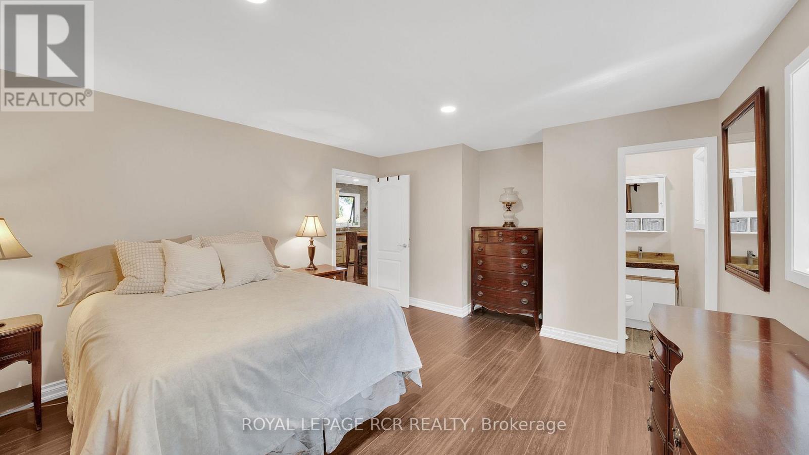 15735 Highway 27, King, Ontario  L0G 1T0 - Photo 47 - N12409781