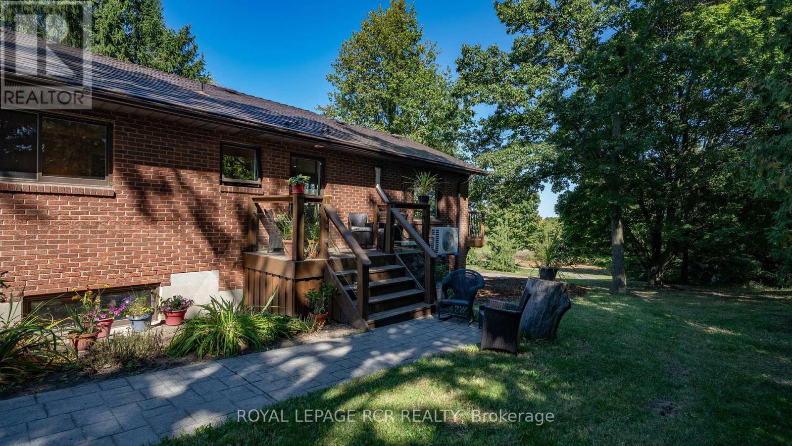 15735 Highway 27, King, Ontario  L0G 1T0 - Photo 9 - N12409781