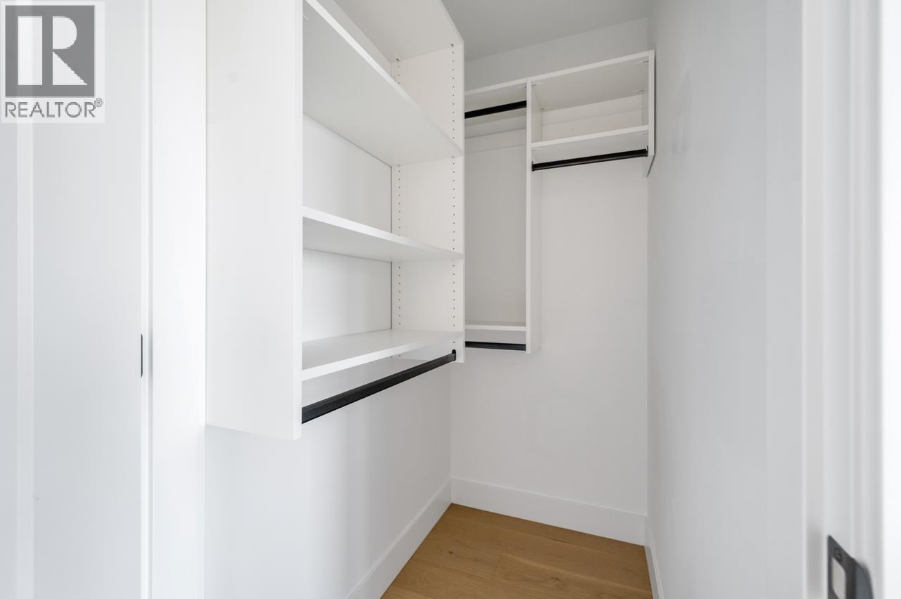 1724 E 64th Avenue, Vancouver, British Columbia  V5P 2M7 - Photo 19 - R3049035