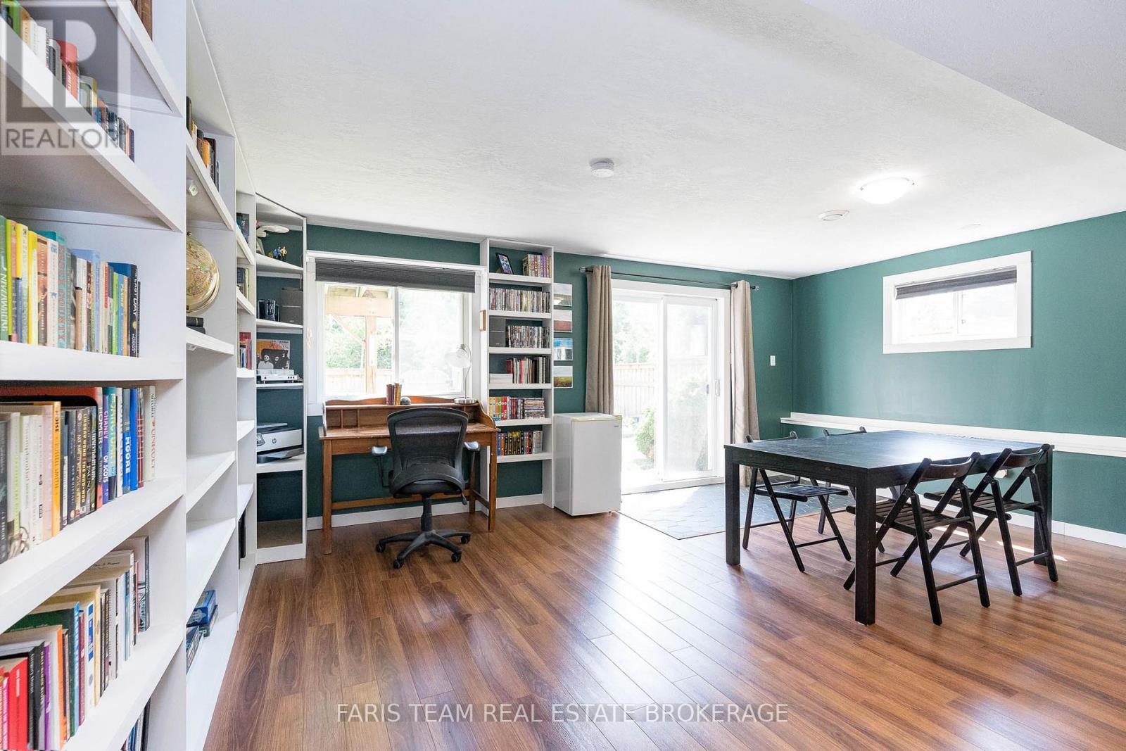 33 Georgias Walk, Tay (Victoria Harbour), Ontario  L0K 2A0 - Photo 20 - S12409765