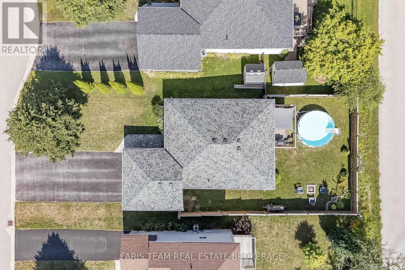 33 Georgias Walk, Tay (Victoria Harbour), Ontario  L0K 2A0 - Photo 34 - S12409765