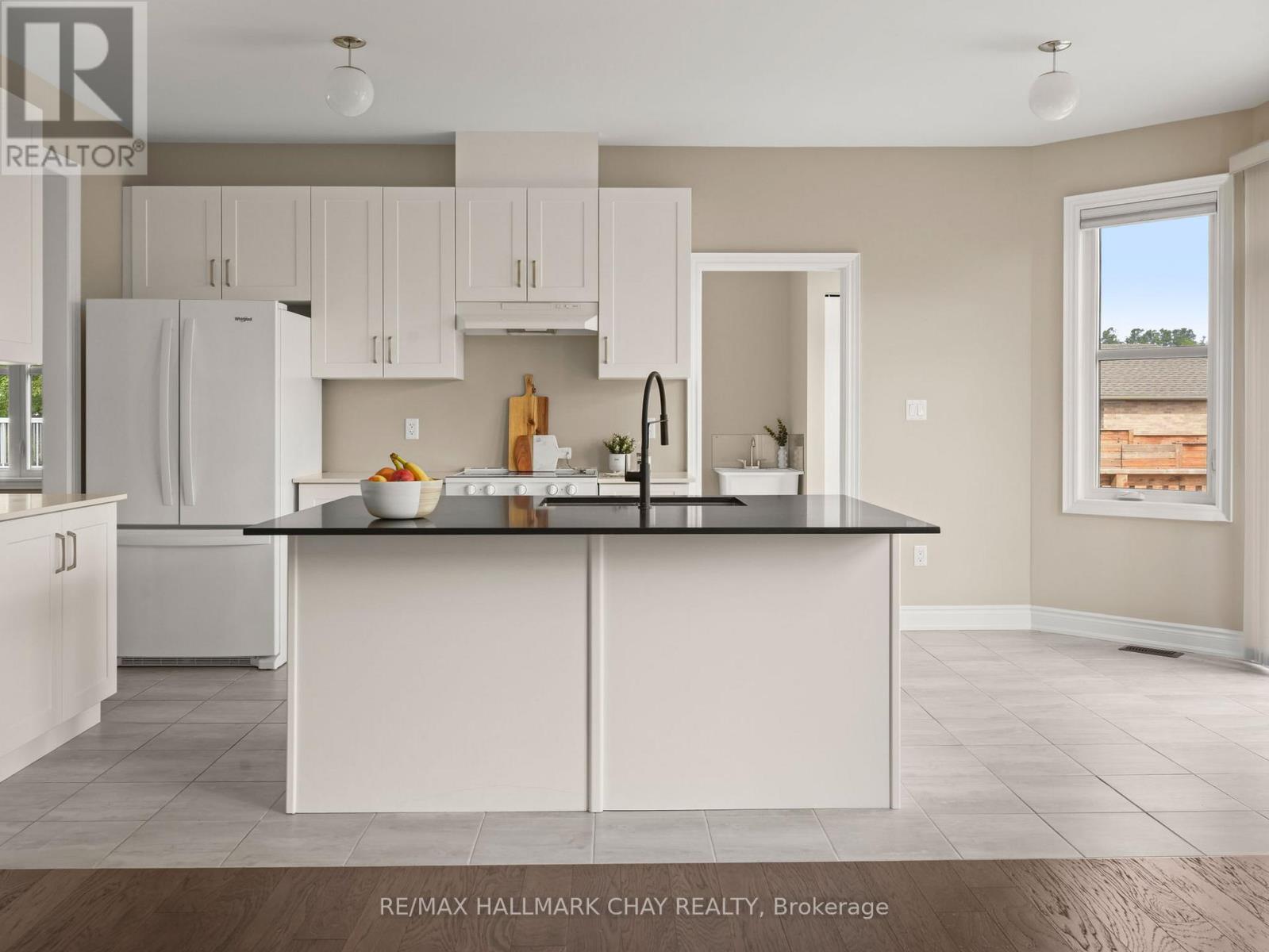 213 Mary Street, Clearview, Ontario  L0M 1G0 - Photo 23 - S12409795