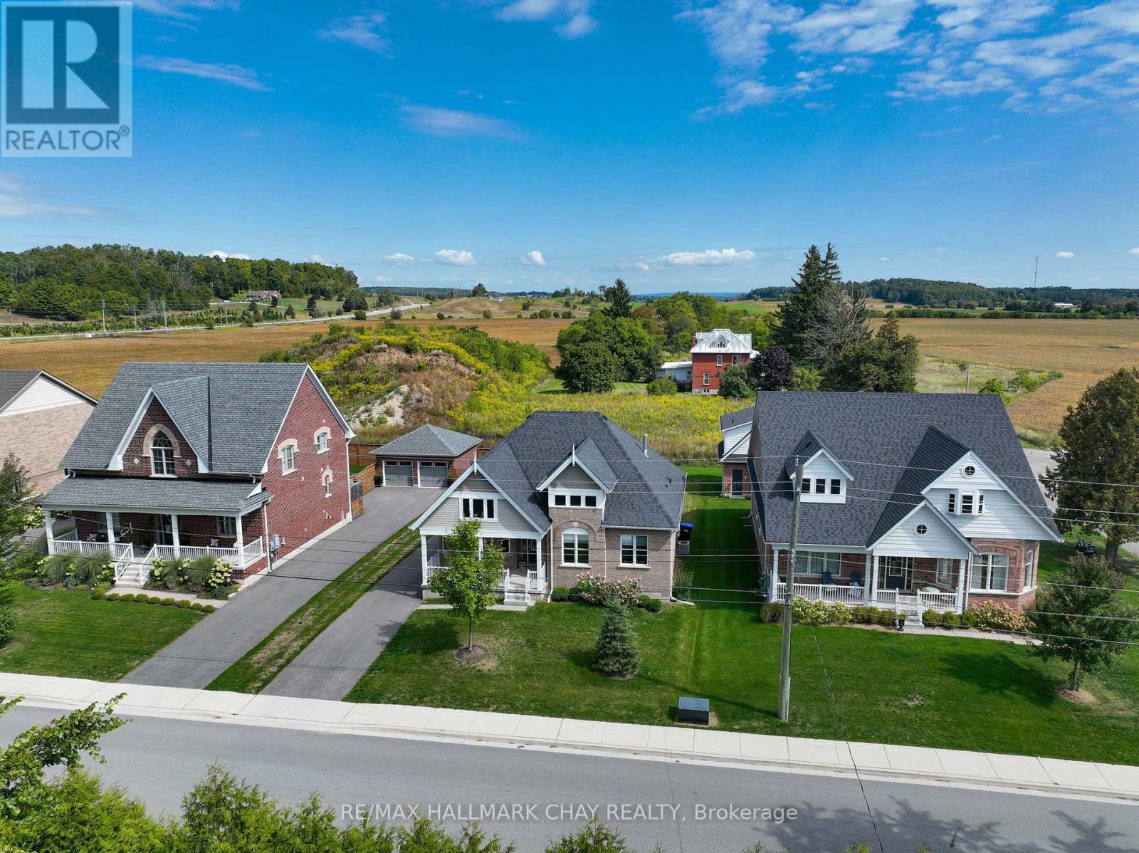 213 Mary Street, Clearview, Ontario  L0M 1G0 - Photo 42 - S12409795