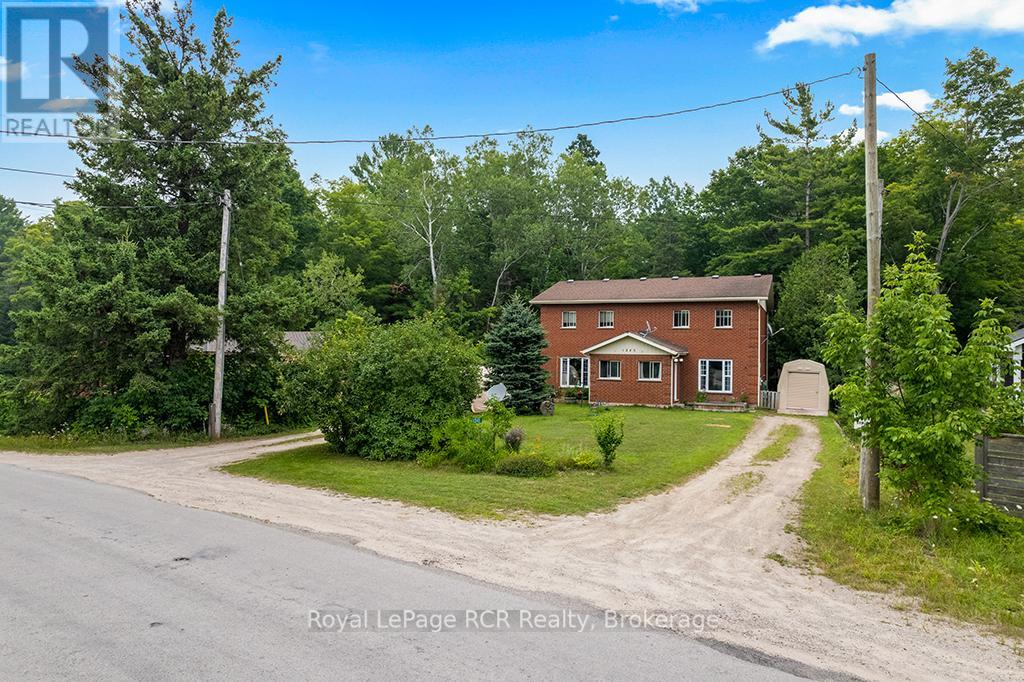 1245 Sauble Falls Road N, South Bruce Peninsula, Ontario  N0H 2G0 - Photo 2 - X12323084