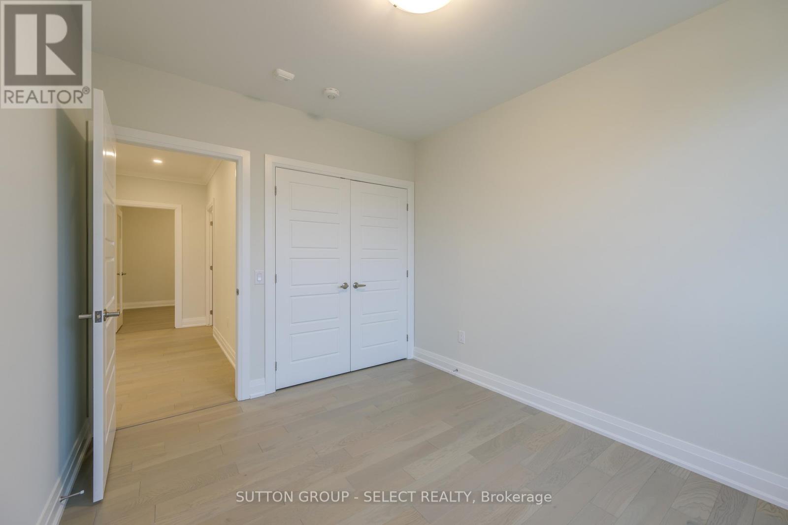 207 - 1975 Fountain Grass Drive, London South, Ontario  N6K 0M3 - Photo 14 - X12409627