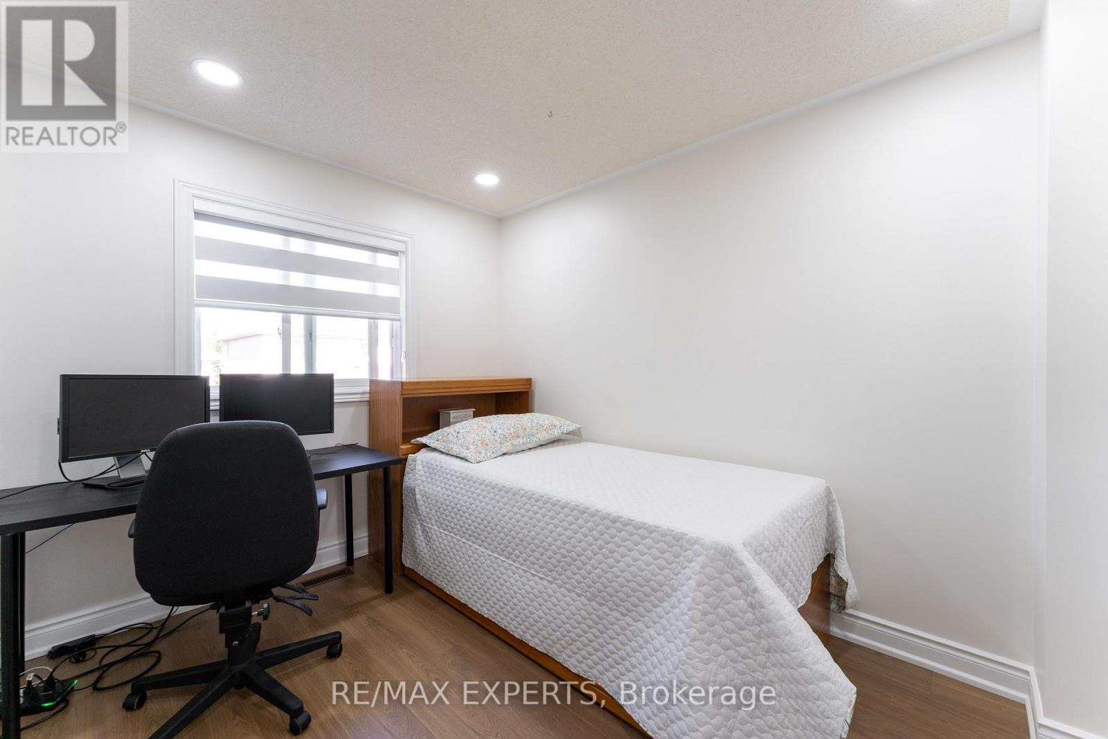 39 Softneedle Avenue, Brampton (Sandringham-Wellington), Ontario  L6R 1K4 - Photo 27 - W12409743