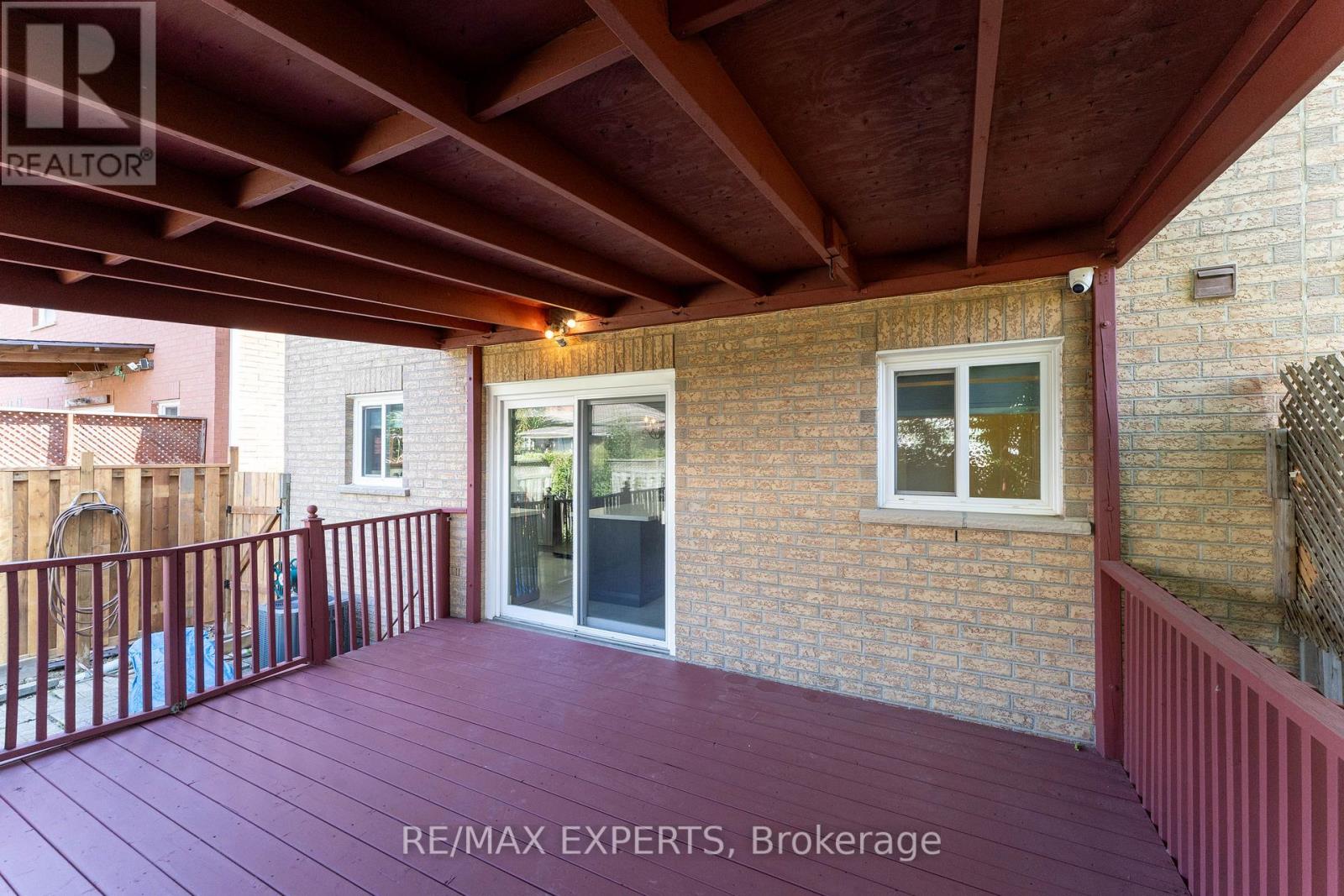 39 Softneedle Avenue, Brampton (Sandringham-Wellington), Ontario  L6R 1K4 - Photo 42 - W12409743