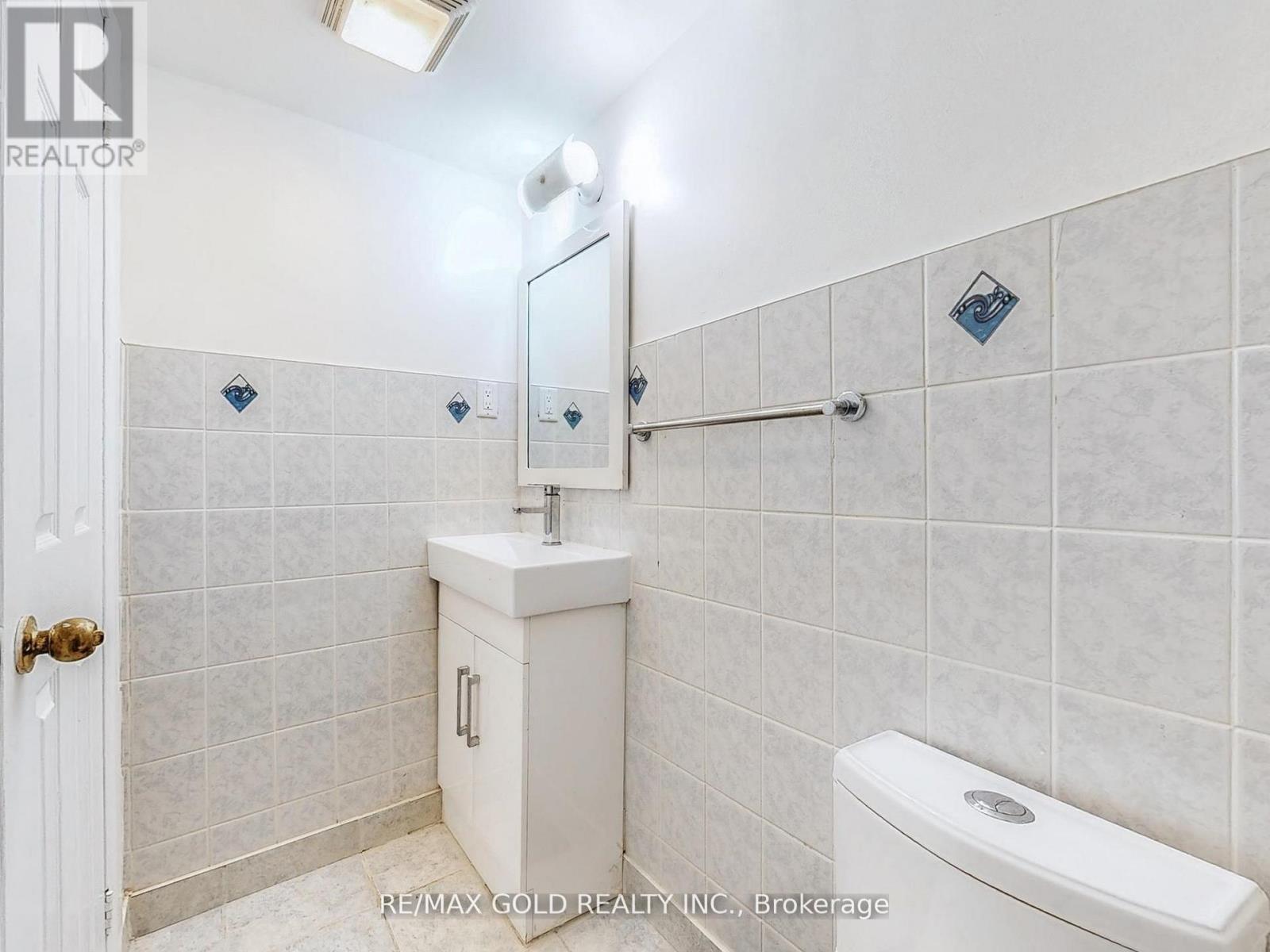 172 Desert Sand Drive, Brampton (Sandringham-Wellington), Ontario  L6R 1P8 - Photo 27 - W12409761