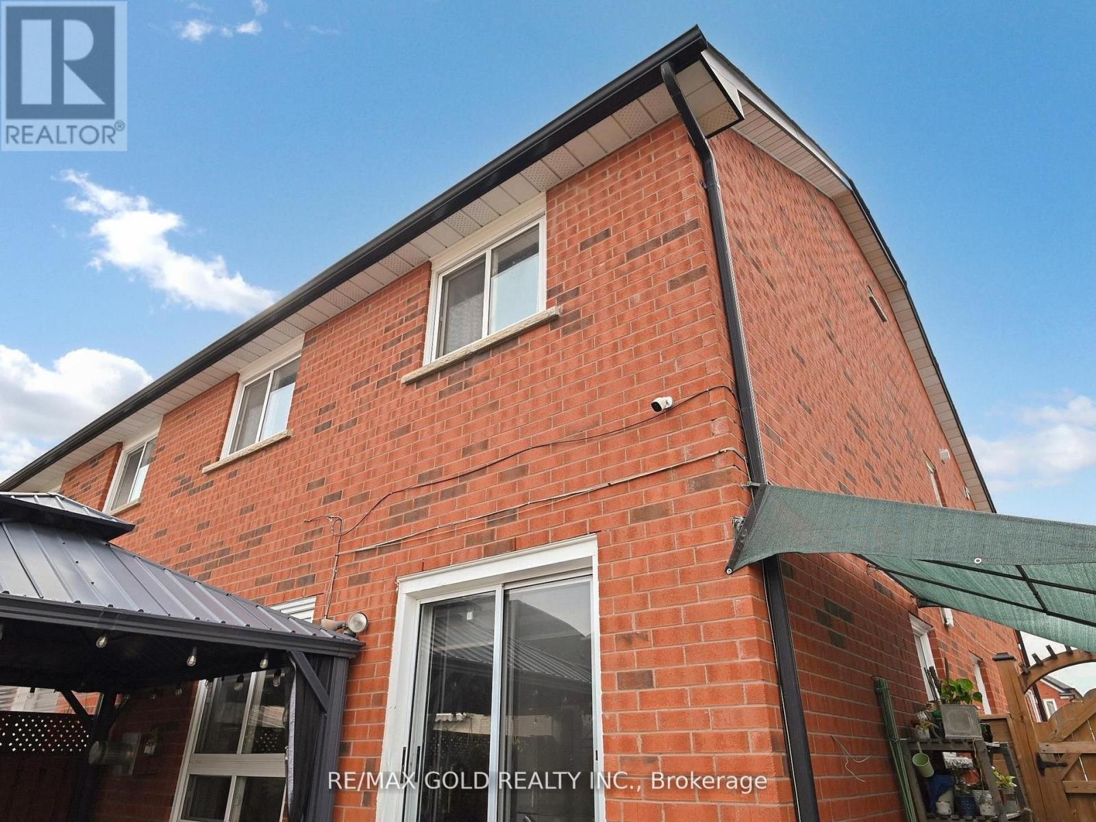 172 Desert Sand Drive, Brampton (Sandringham-Wellington), Ontario  L6R 1P8 - Photo 29 - W12409761