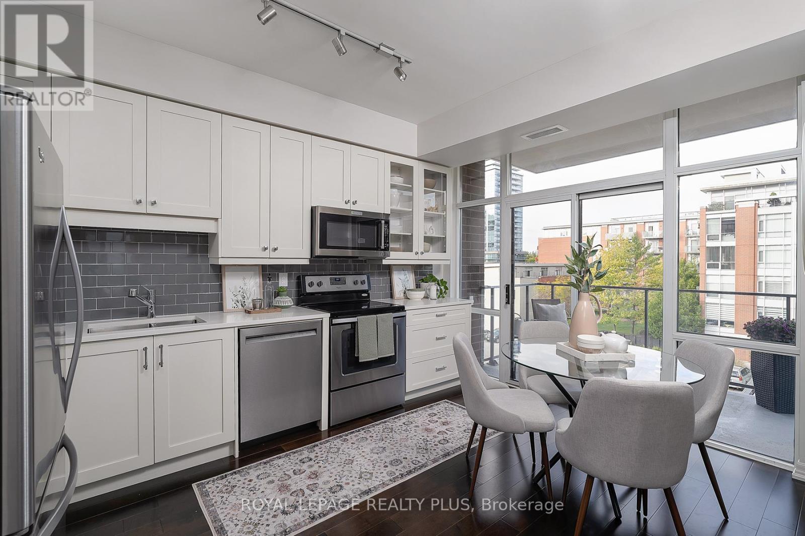 410 - 70 Port Street E, Mississauga (Port Credit), Ontario  L5G 4V8 - Photo 18 - W12409766
