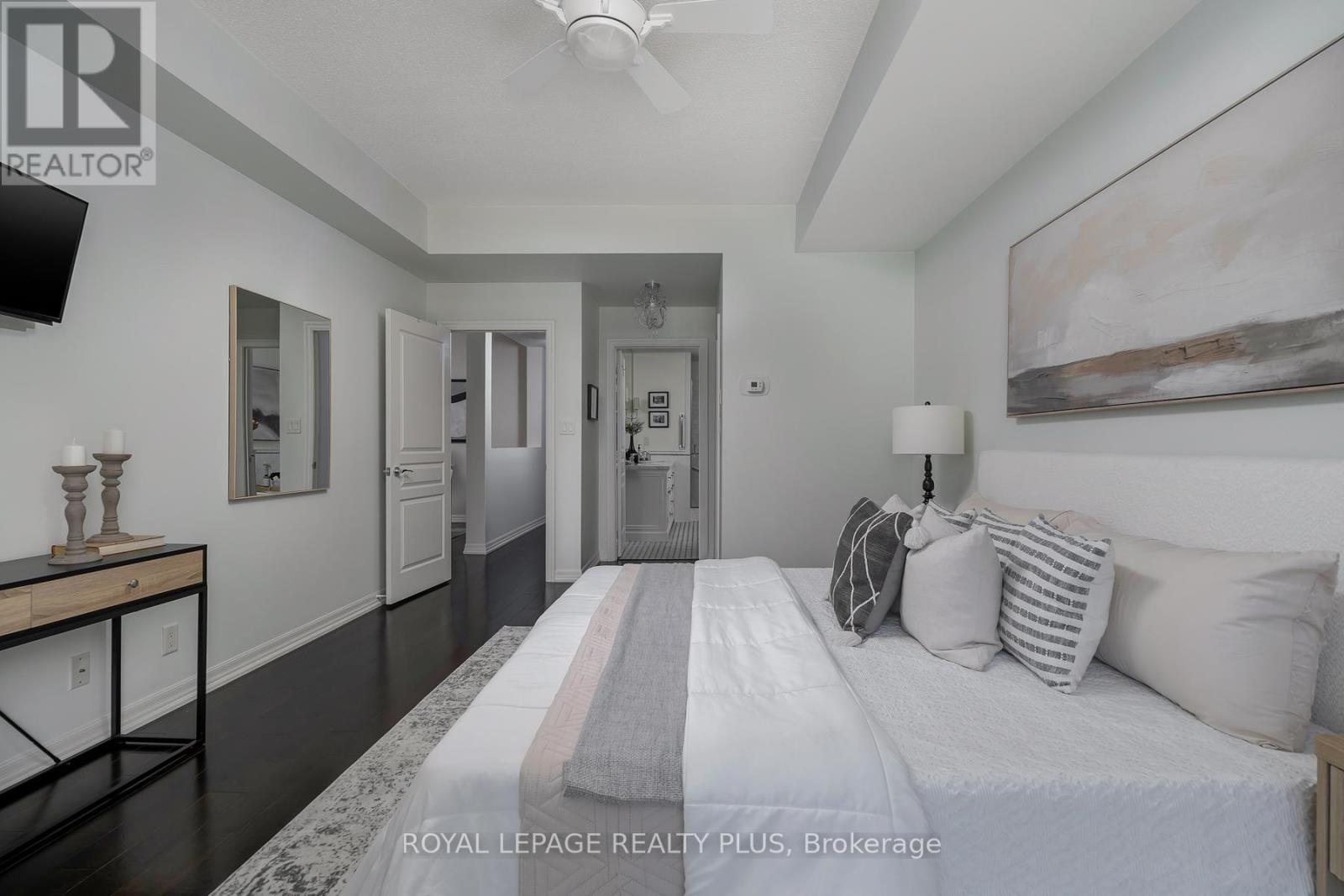 410 - 70 Port Street E, Mississauga (Port Credit), Ontario  L5G 4V8 - Photo 24 - W12409766