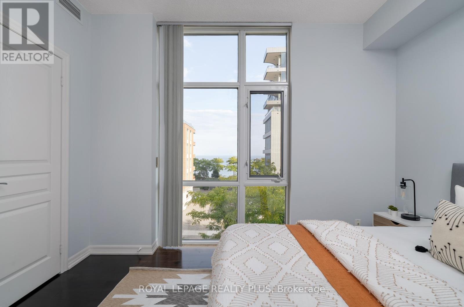 410 - 70 Port Street E, Mississauga (Port Credit), Ontario  L5G 4V8 - Photo 30 - W12409766