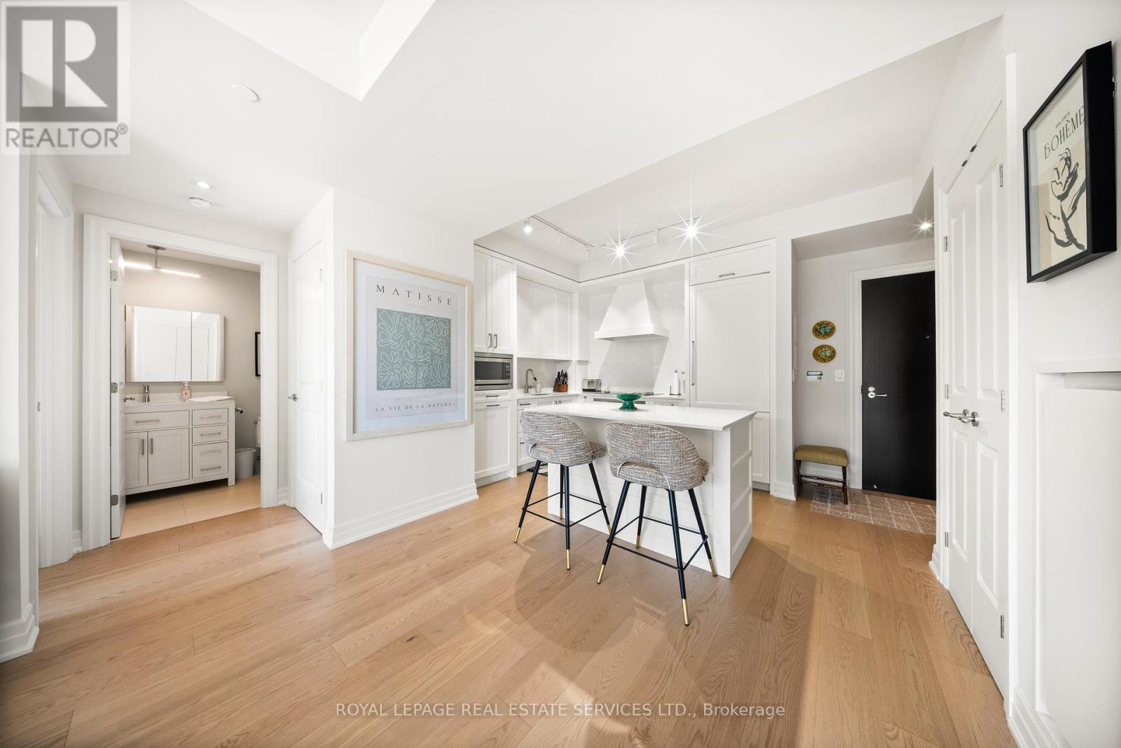 602 - 30 Old Mill Road, Toronto, Ontario  M8X 0A5 - Photo 13 - W12409770
