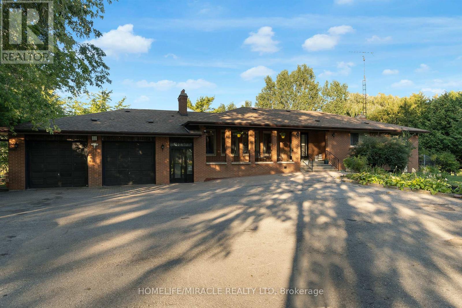 14309 Bramaleard Road, Caledon, Ontario  L7C 2P6 - Photo 2 - W12409775