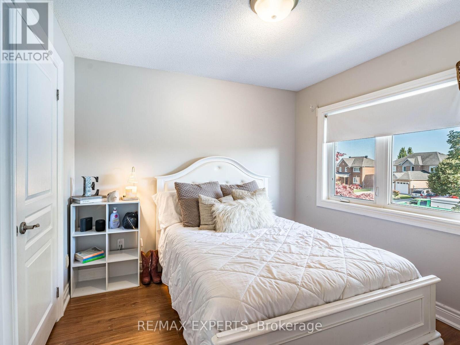 20 Foxchase Drive, Caledon, Ontario  L7E 1H7 - Photo 23 - W12409785