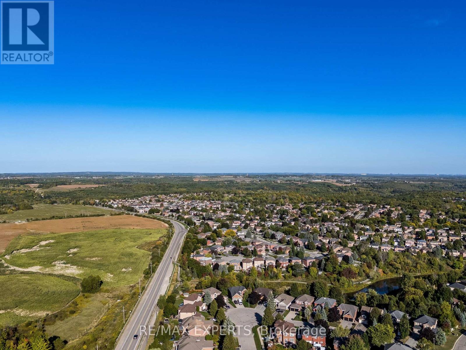 20 Foxchase Drive, Caledon, Ontario  L7E 1H7 - Photo 44 - W12409785