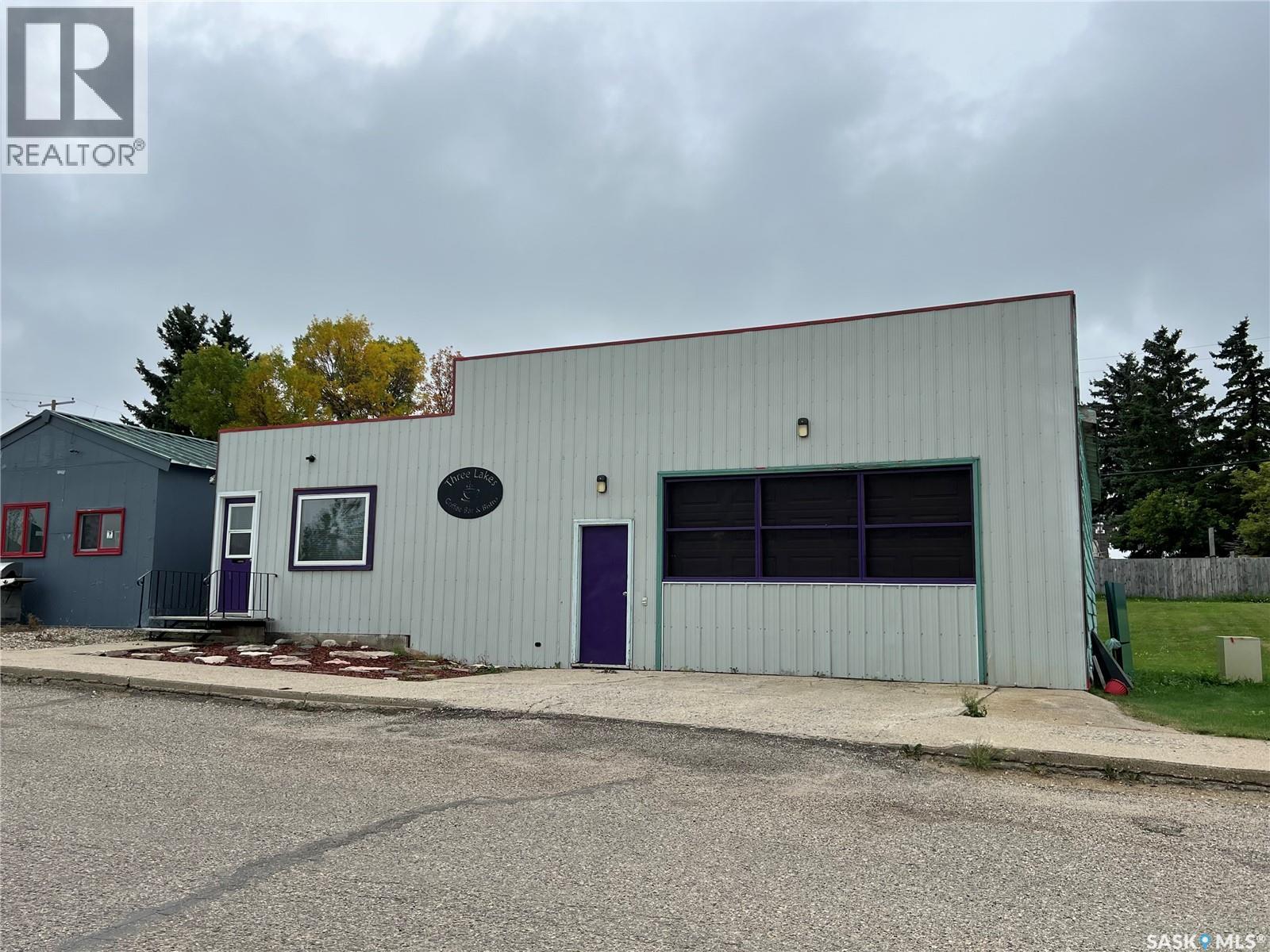 111 Railway Avenue N, Middle Lake, Saskatchewan  S0K 2X0 - Photo 2 - SK018661