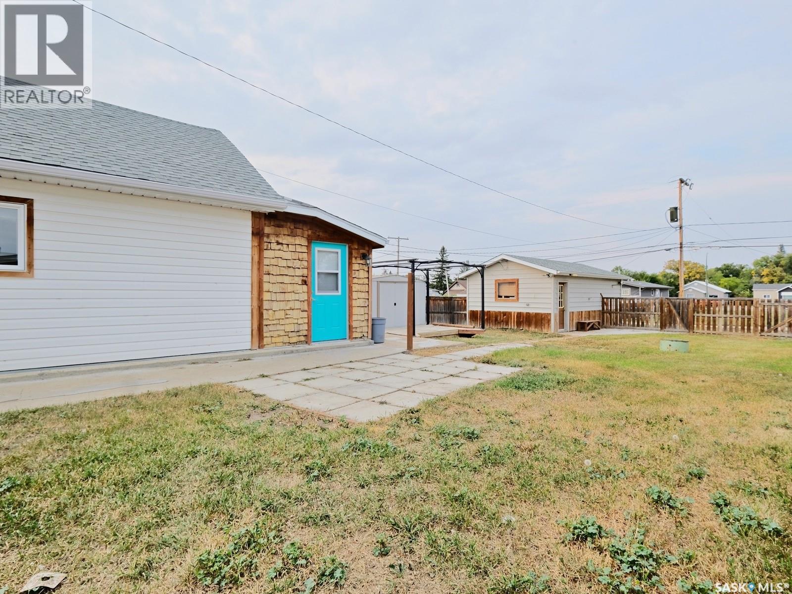 311 5th Avenue W, Biggar, Saskatchewan  S0K 0M0 - Photo 33 - SK018595