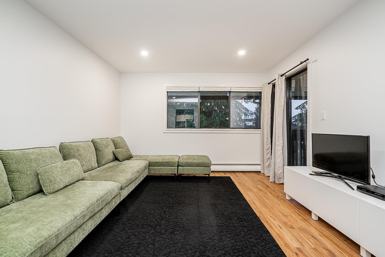 301 1561 Vidal Street, White Rock, British Columbia  V4B 5A7 - Photo 8 - R3047958