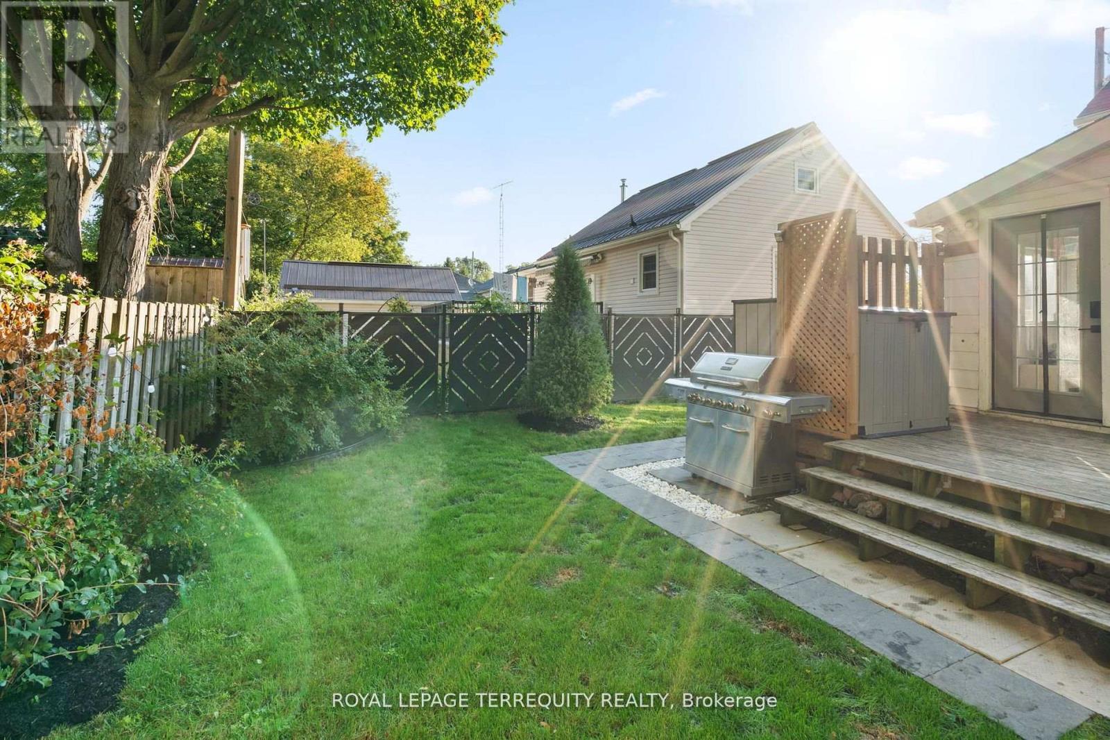 44 Young Street, Port Hope, Ontario  L1A 1M6 - Photo 25 - X12409752