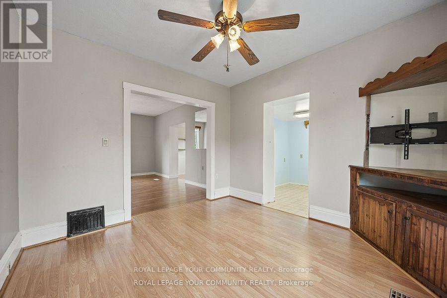 221 Samuelson Street, Cambridge, Ontario  N1R 1K9 - Photo 15 - X12409783