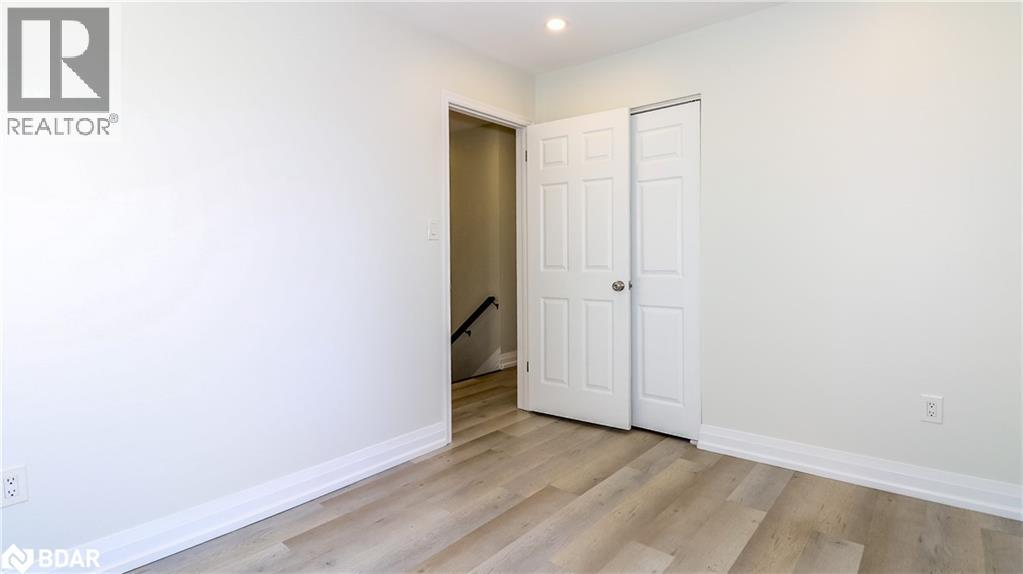 33b Cundles Road E, Barrie, Ontario  L4M 2Z6 - Photo 14 - 40767918