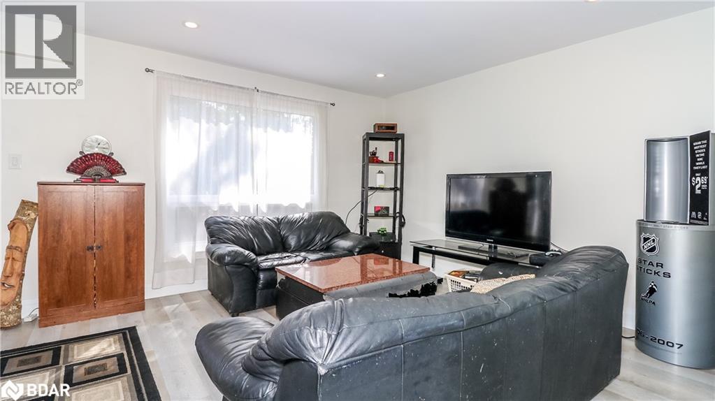 33b Cundles Road E, Barrie, Ontario  L4M 2Z6 - Photo 7 - 40767918