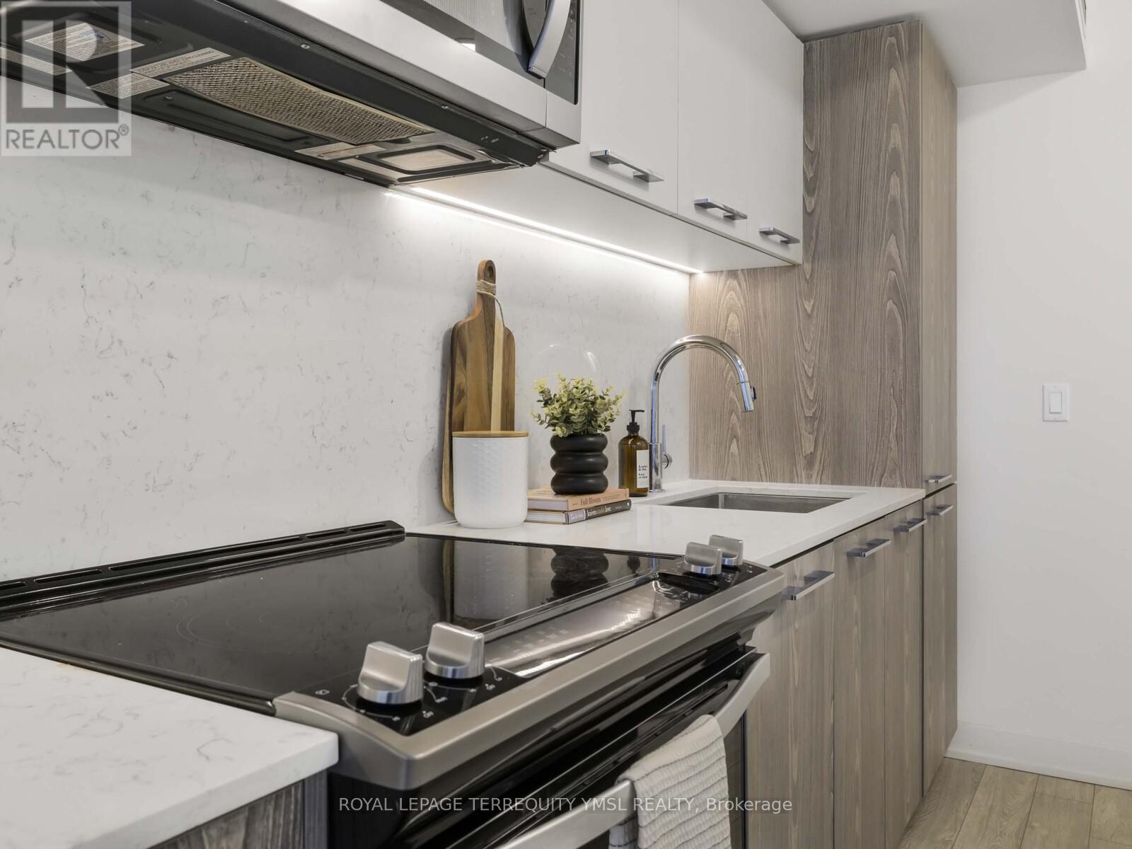 501 - 15 Baseball Place, Toronto (South Riverdale), Ontario  M4M 0E6 - Photo 12 - E12409824