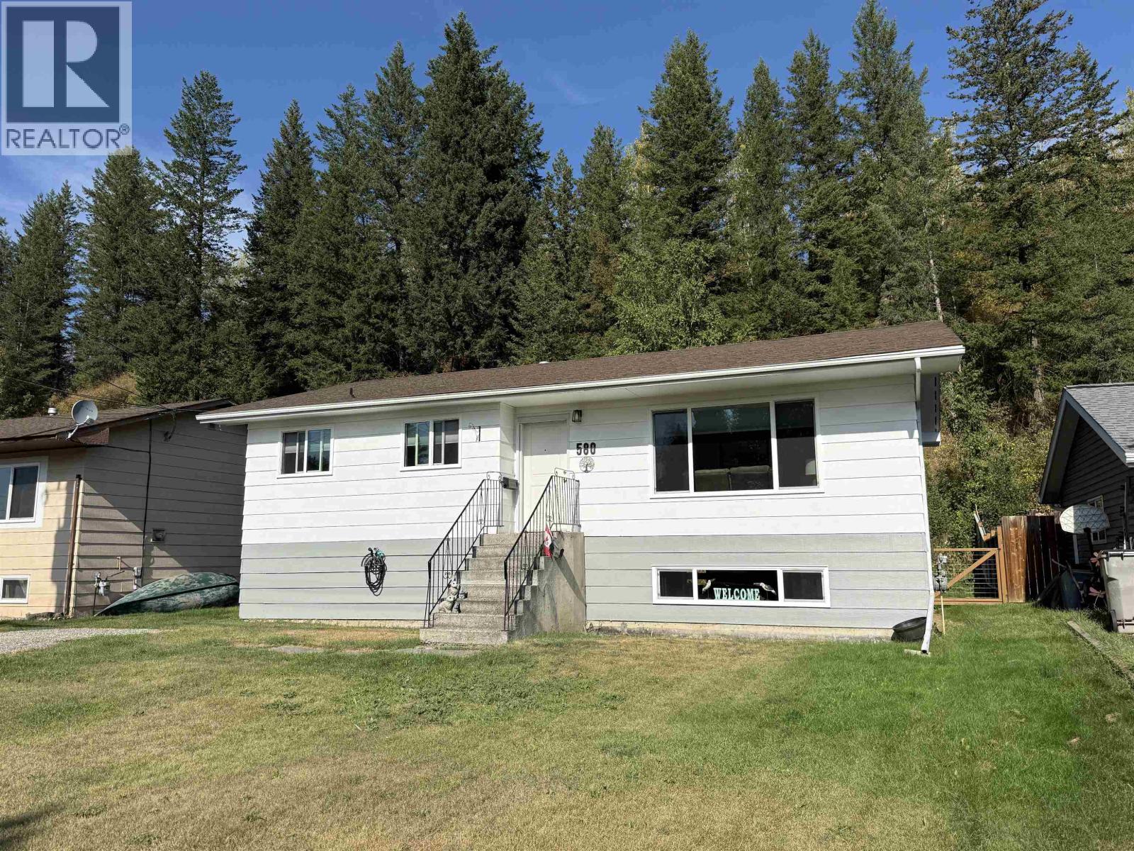 580 NASON STREET, Quesnel, British Columbia