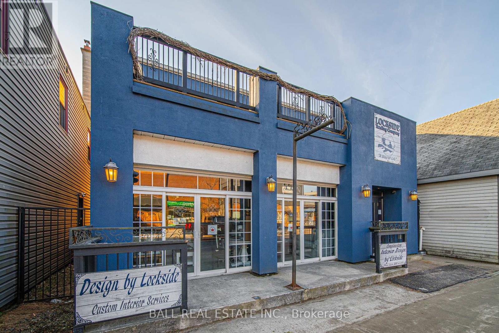 212 Highland Street, Dysart Et Al, Ontario  K0M 1S0 - Photo 3 - X12409755