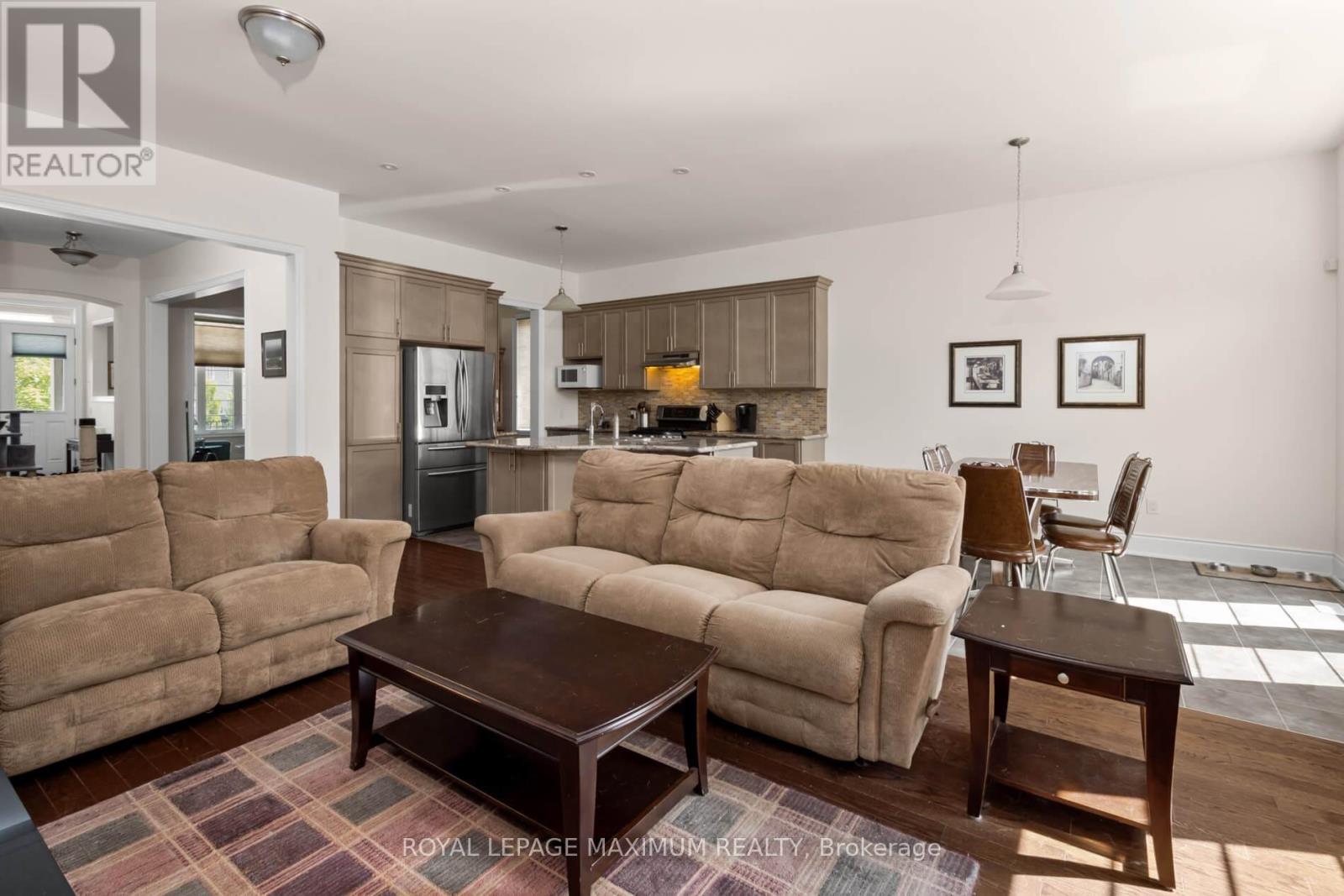 4 Blue Beech Trail, King (Nobleton), Ontario  L7B 0A1 - Photo 18 - N12409840