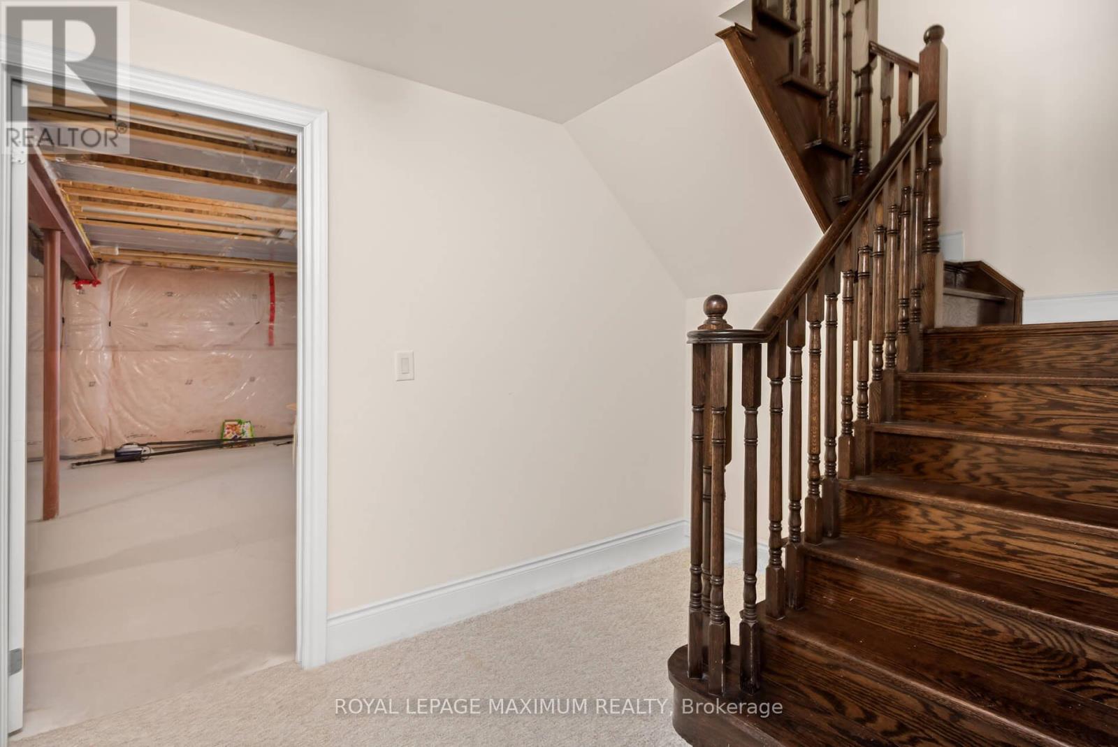 4 Blue Beech Trail, King (Nobleton), Ontario  L7B 0A1 - Photo 31 - N12409840