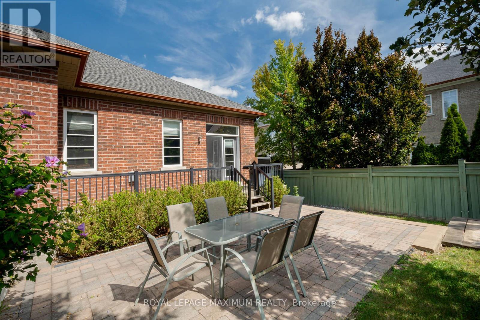 4 Blue Beech Trail, King (Nobleton), Ontario  L7B 0A1 - Photo 38 - N12409840