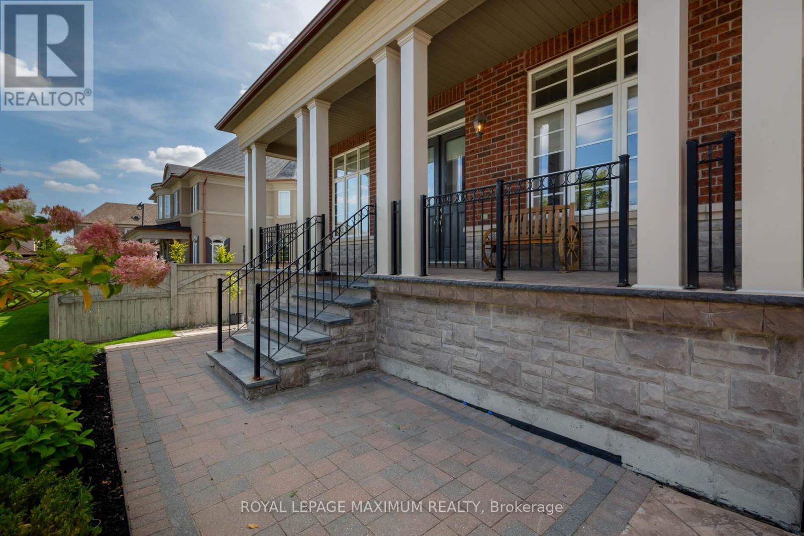 Property at 4 BLUE BEECH TRAIL image 4