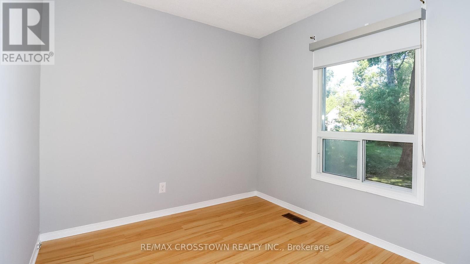 673 Roberts Road, Innisfil (Alcona), Ontario  L9S 2E3 - Photo 14 - N12409889