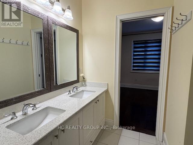 14 Tralee Court, Markham, Ontario  L6C 0V1 - Photo 14 - N12409905