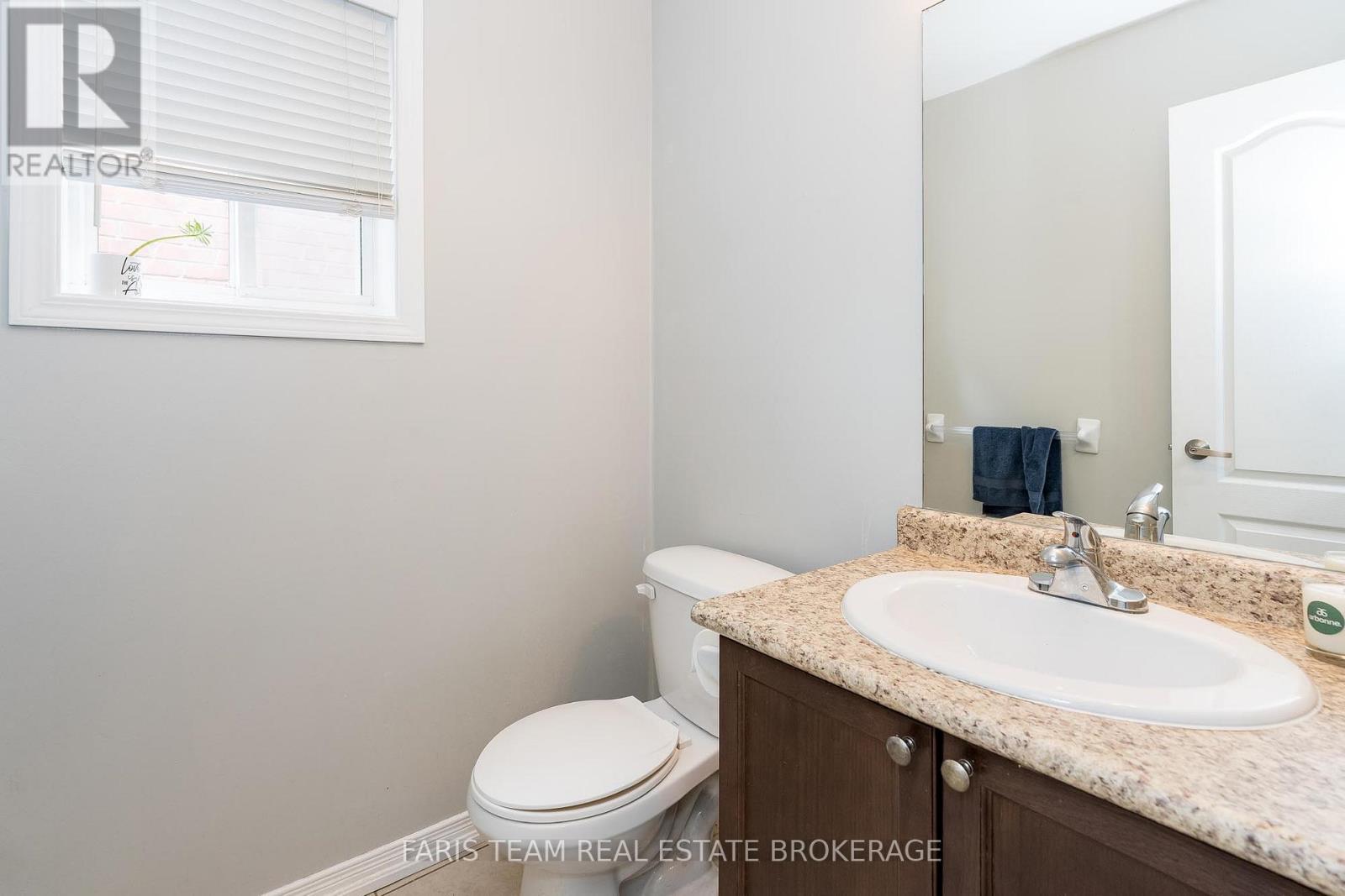 1373 Hunter Street, Innisfil, Ontario  L9S 0H5 - Photo 11 - N12409983