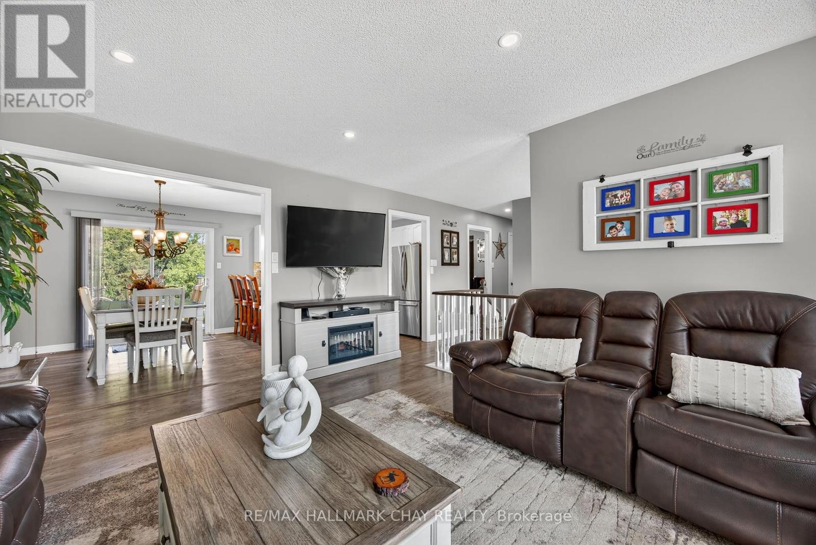65 Broadview Street, Collingwood, Ontario  L9Y 0X2 - Photo 8 - S12409921