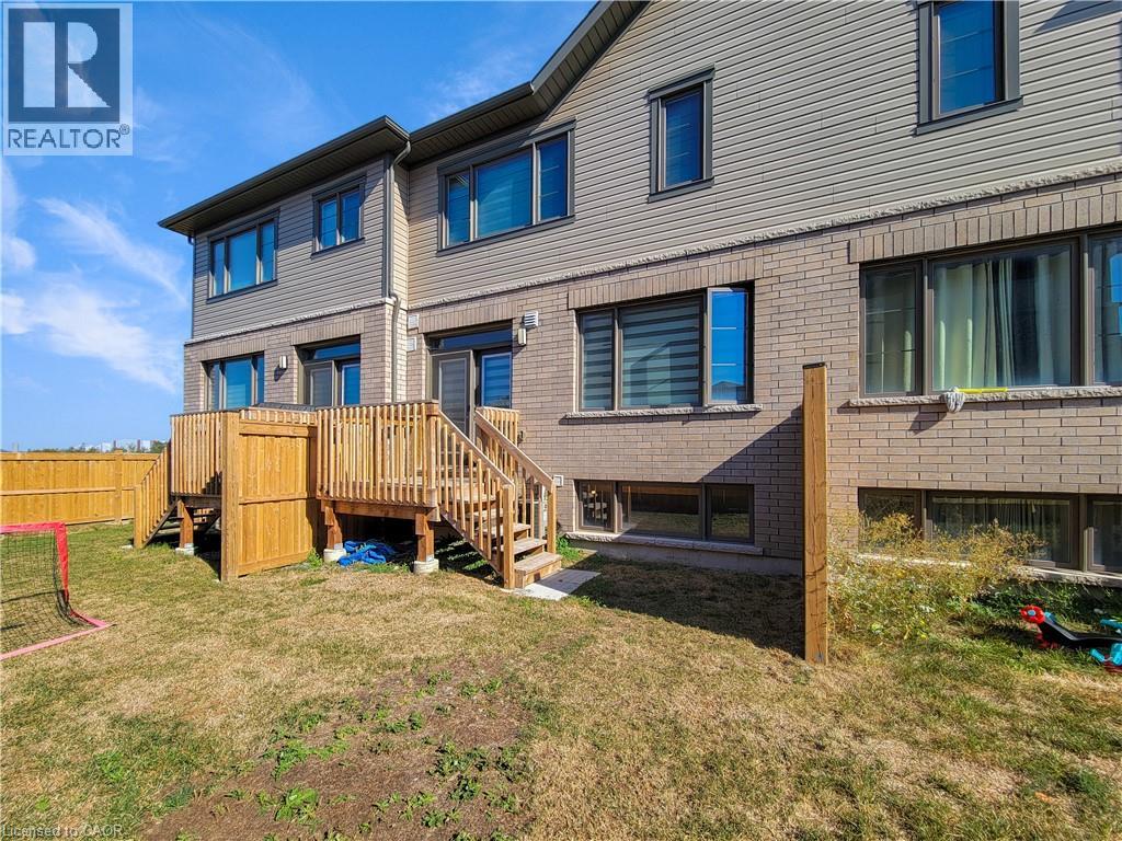 10 Freedom Crescent Unit# 4, Mount Hope, Ontario  L0R 1W0 - Photo 32 - 40770947