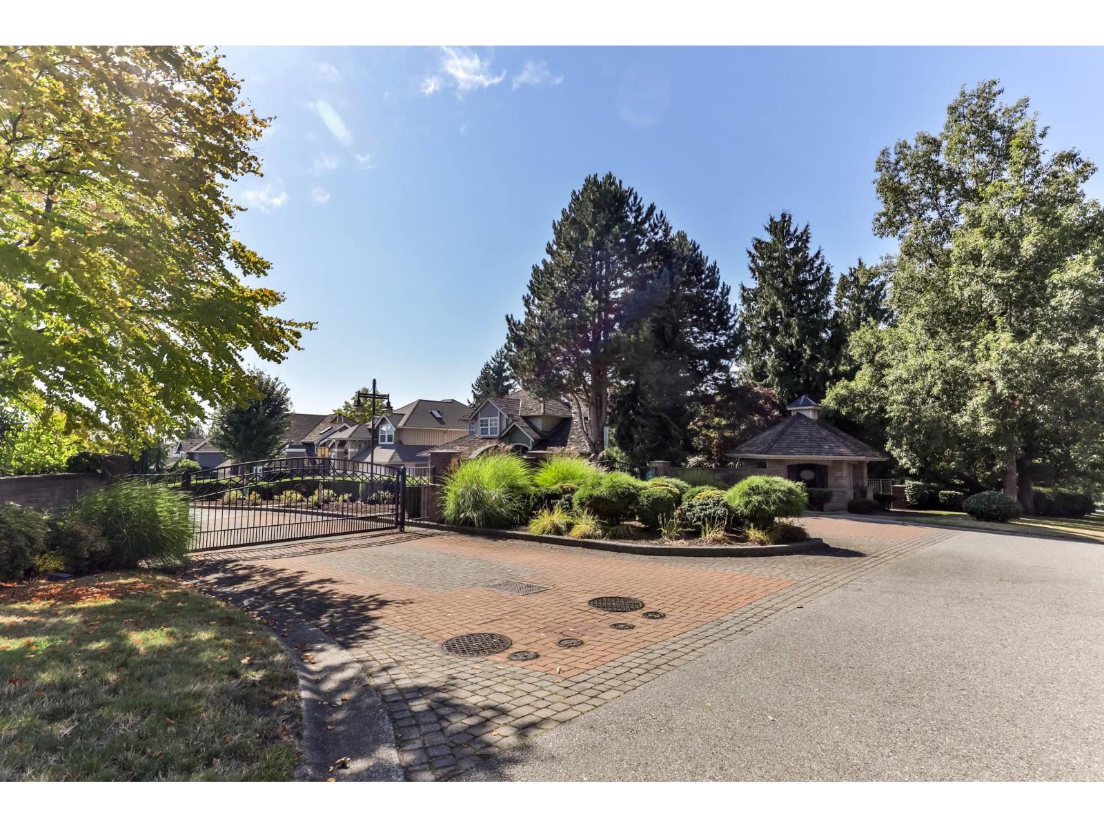 103 15350 Sequoia Drive, Surrey, British Columbia  V3S 8N5 - Photo 32 - R3047329
