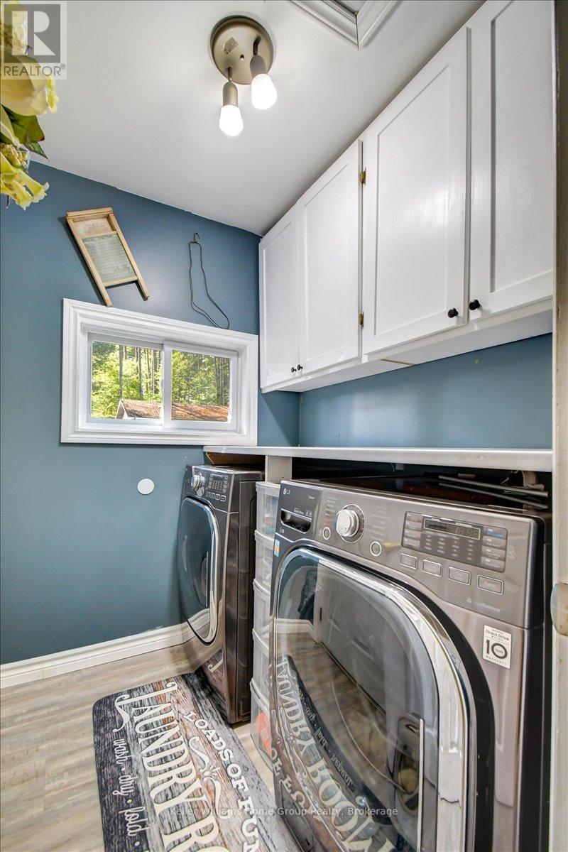 9 Pinegrove Street, Hastings Highlands, Ontario  K0L 1C0 - Photo 17 - X12410010