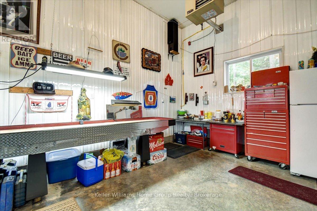 9 Pinegrove Street, Hastings Highlands, Ontario  K0L 1C0 - Photo 27 - X12410010
