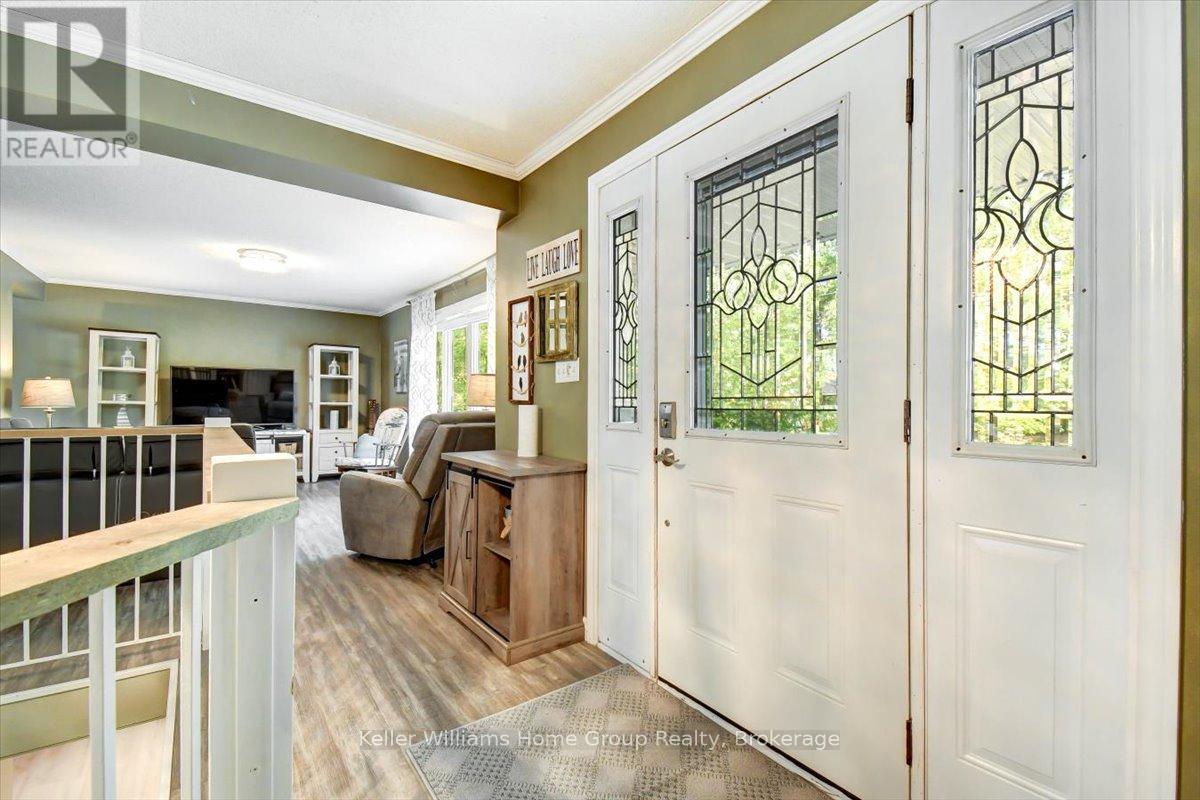 9 Pinegrove Street, Hastings Highlands, Ontario  K0L 1C0 - Photo 6 - X12410010