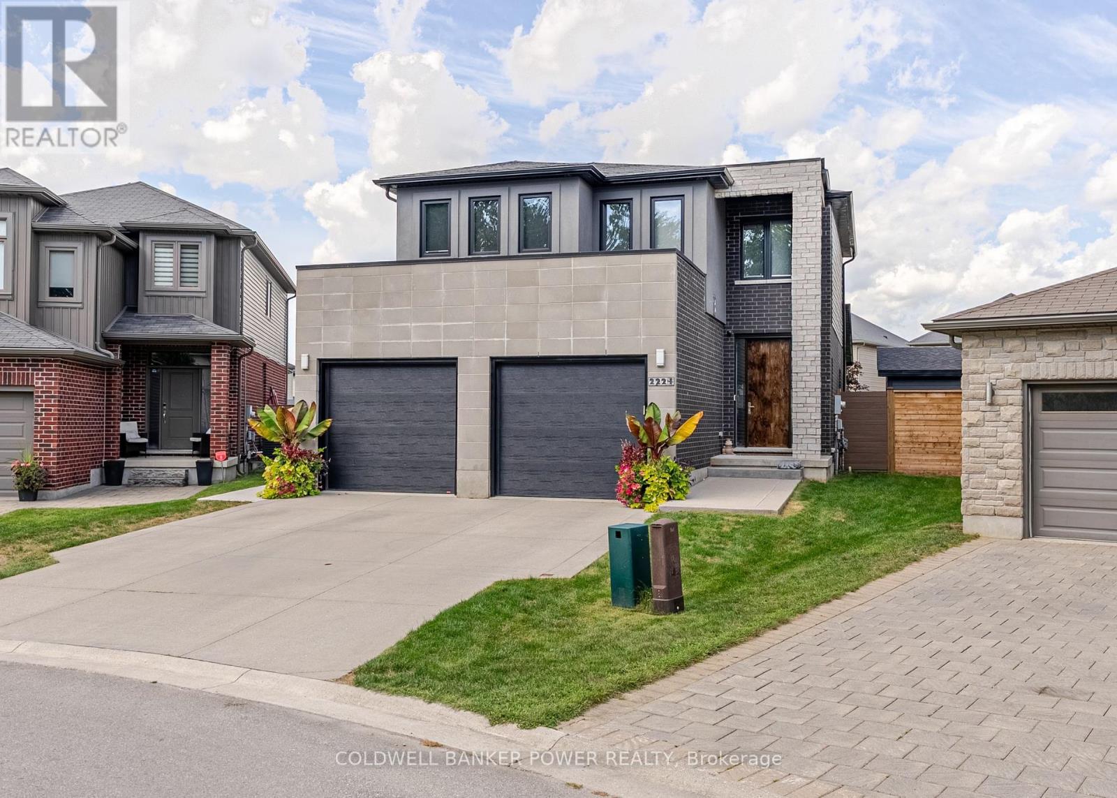 2224 Yellowbirch Place, London North, Ontario  N6G 0N3 - Photo 1 - X12410013