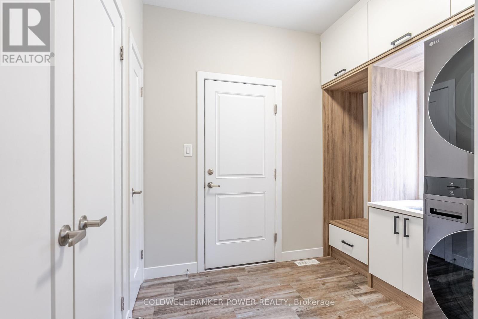 2224 Yellowbirch Place, London North, Ontario  N6G 0N3 - Photo 22 - X12410013