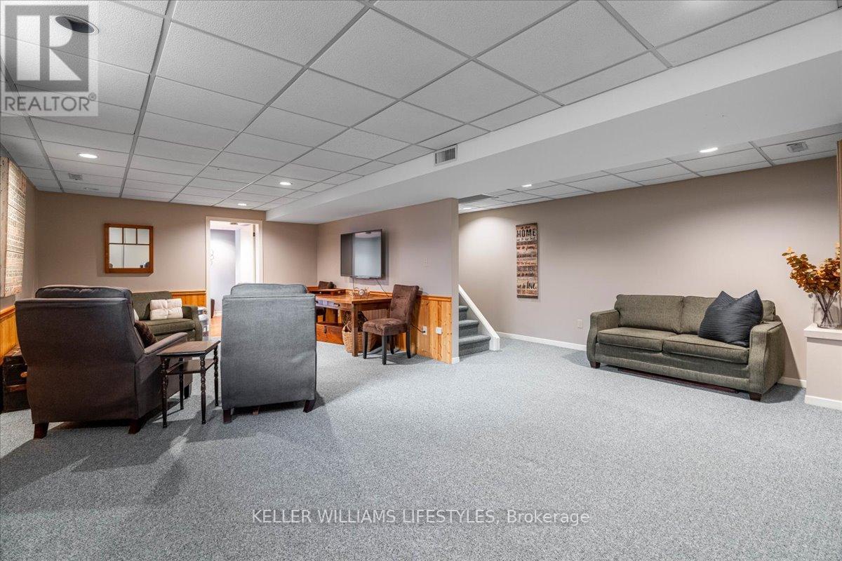 71 Westridge Place, London South, Ontario  N6K 3R3 - Photo 34 - X12410051