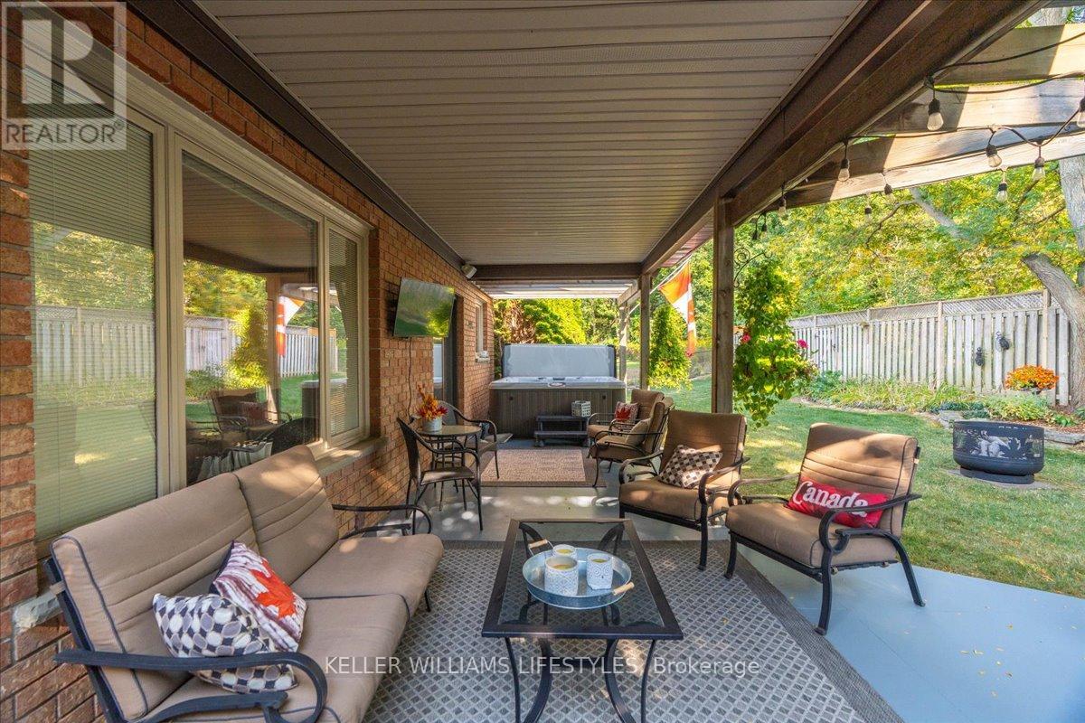 71 Westridge Place, London South, Ontario  N6K 3R3 - Photo 41 - X12410051