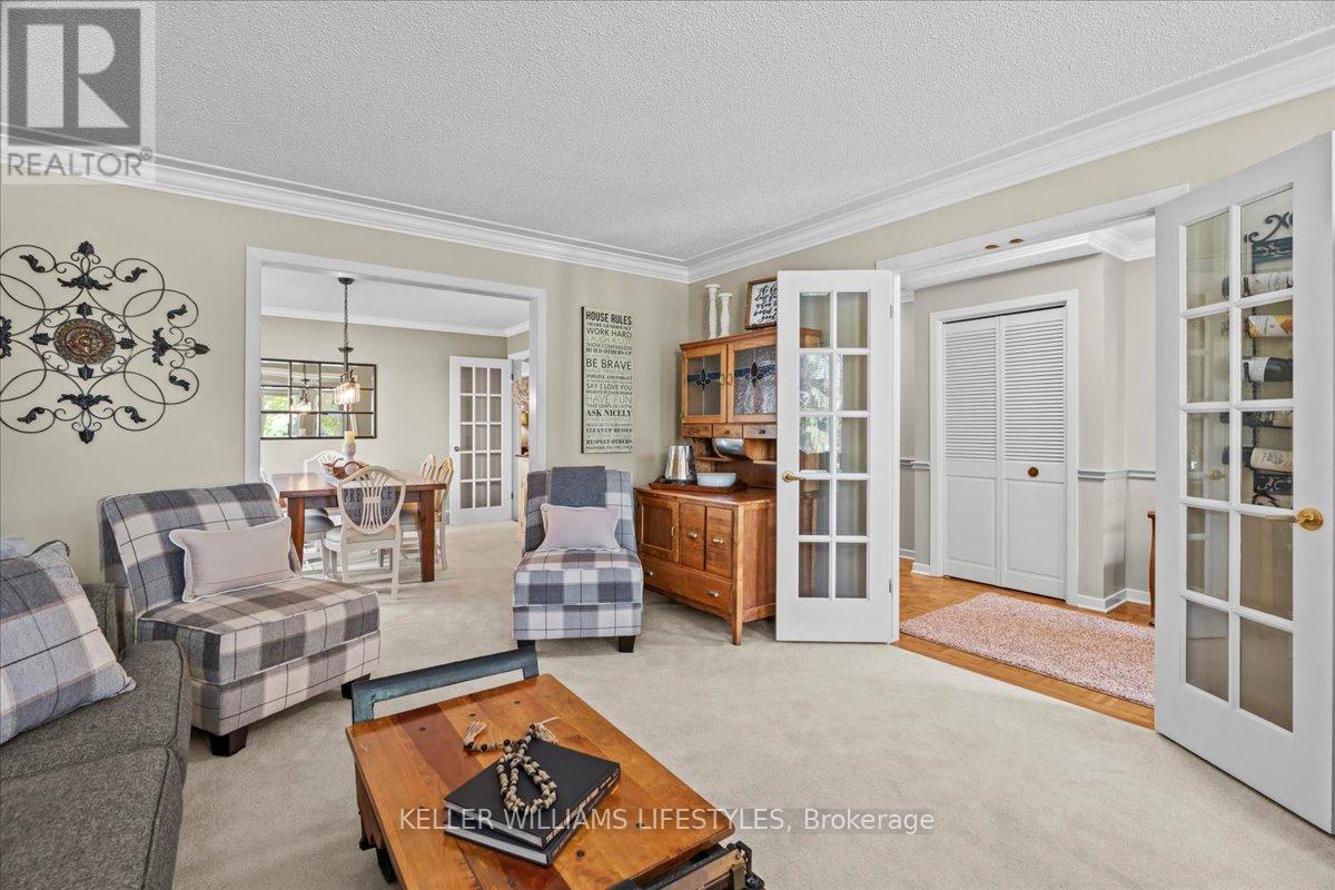 71 Westridge Place, London South, Ontario  N6K 3R3 - Photo 7 - X12410051