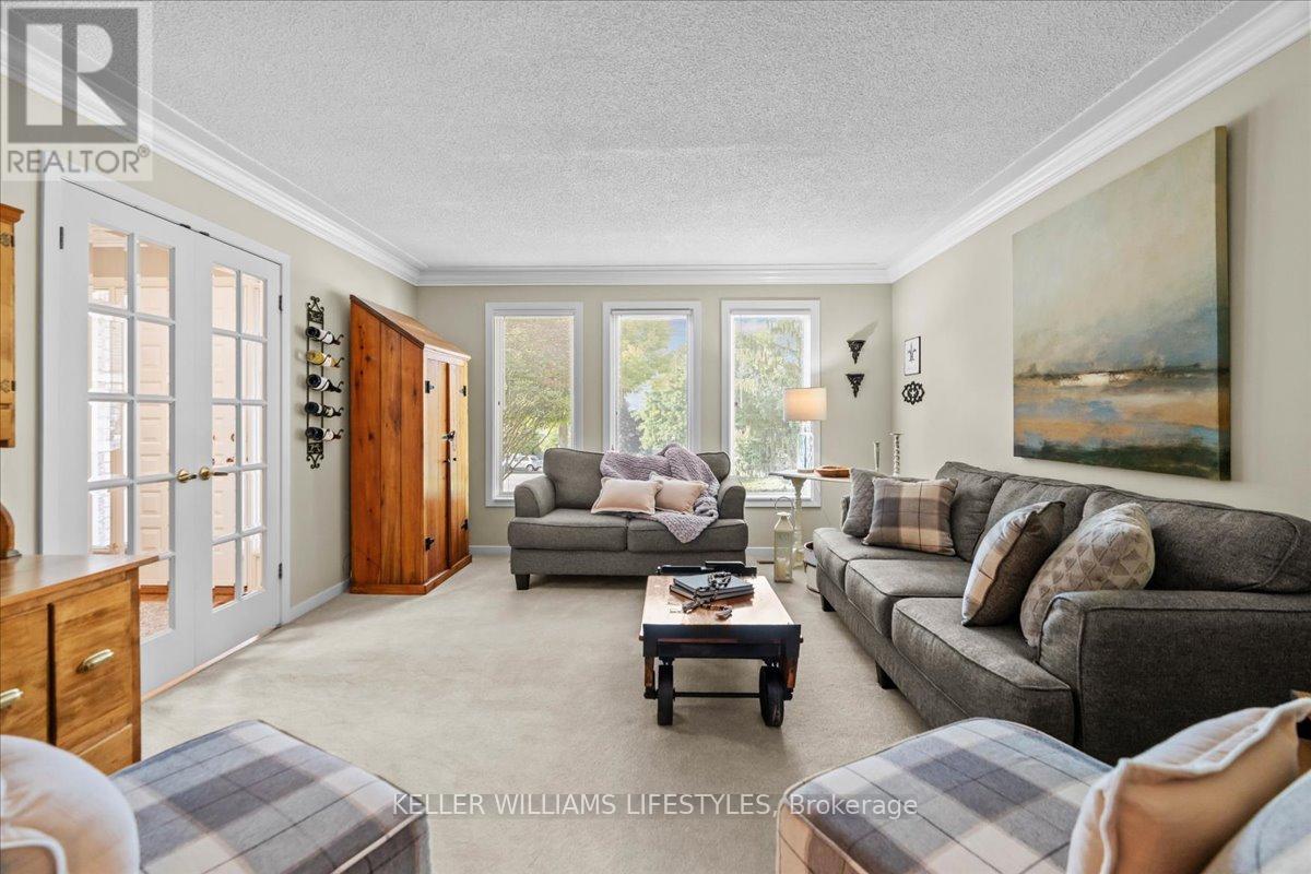 71 Westridge Place, London South, Ontario  N6K 3R3 - Photo 8 - X12410051
