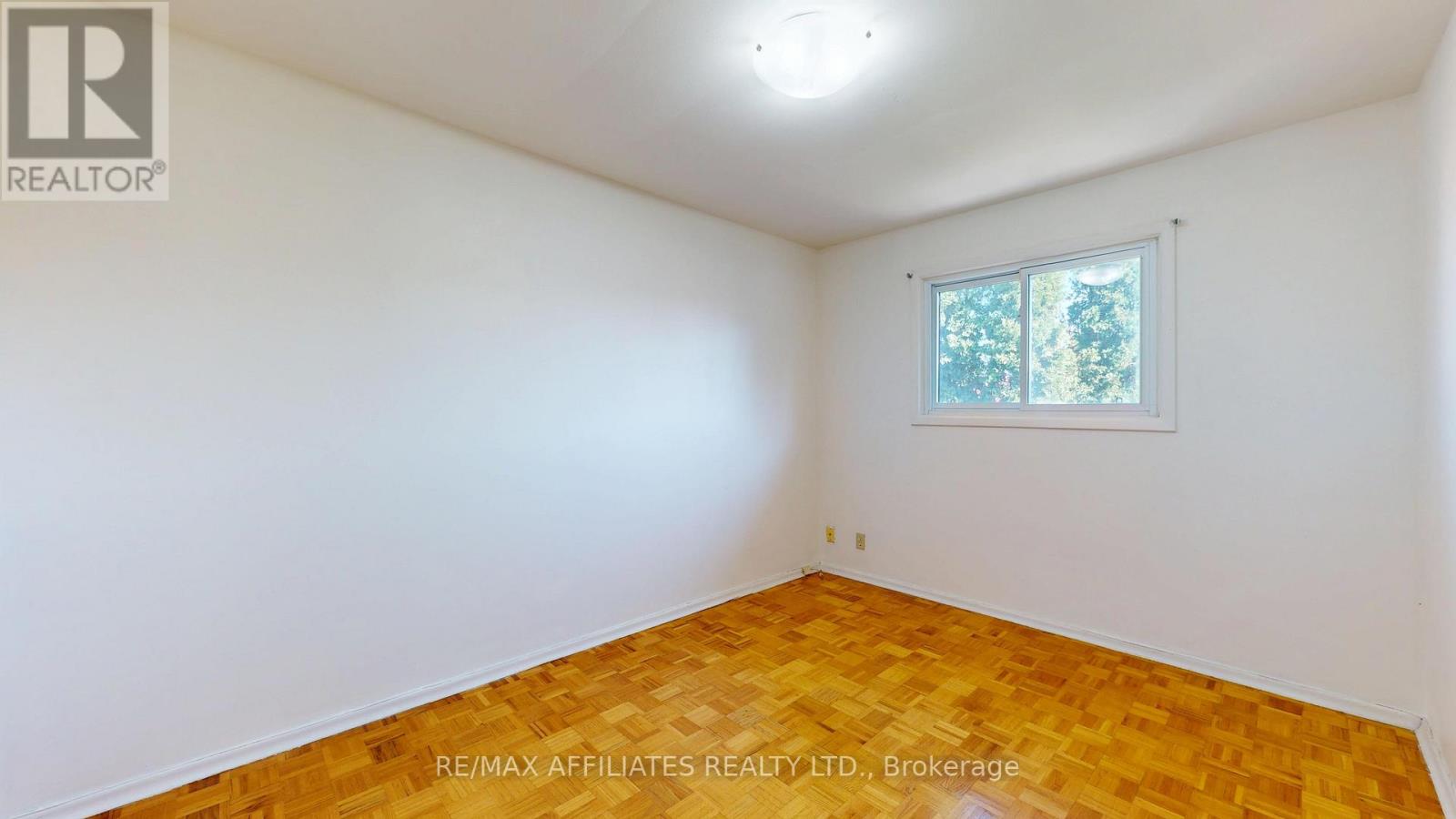 23 Maple Avenue, Brockville, Ontario  K6V 1Y3 - Photo 15 - X12410062